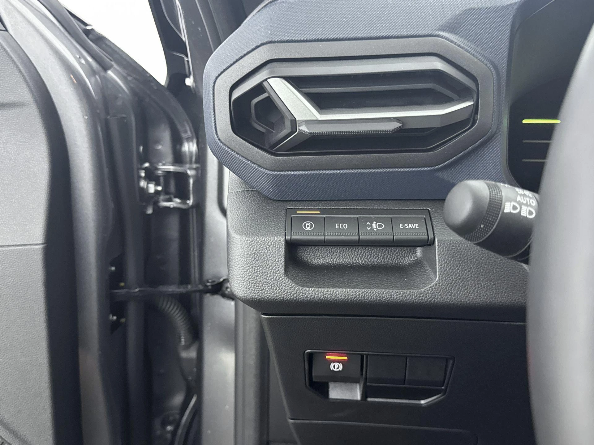 Dacia Duster 1.6 Hybrid 140Pk Journey