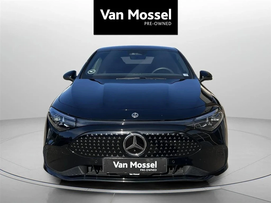 Mercedes-Benz-CLA-image-1