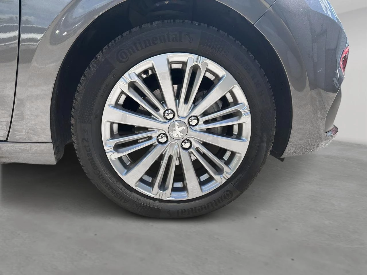 Peugeot 208 1.2 PureTech €6.2 61kW S/S Signature