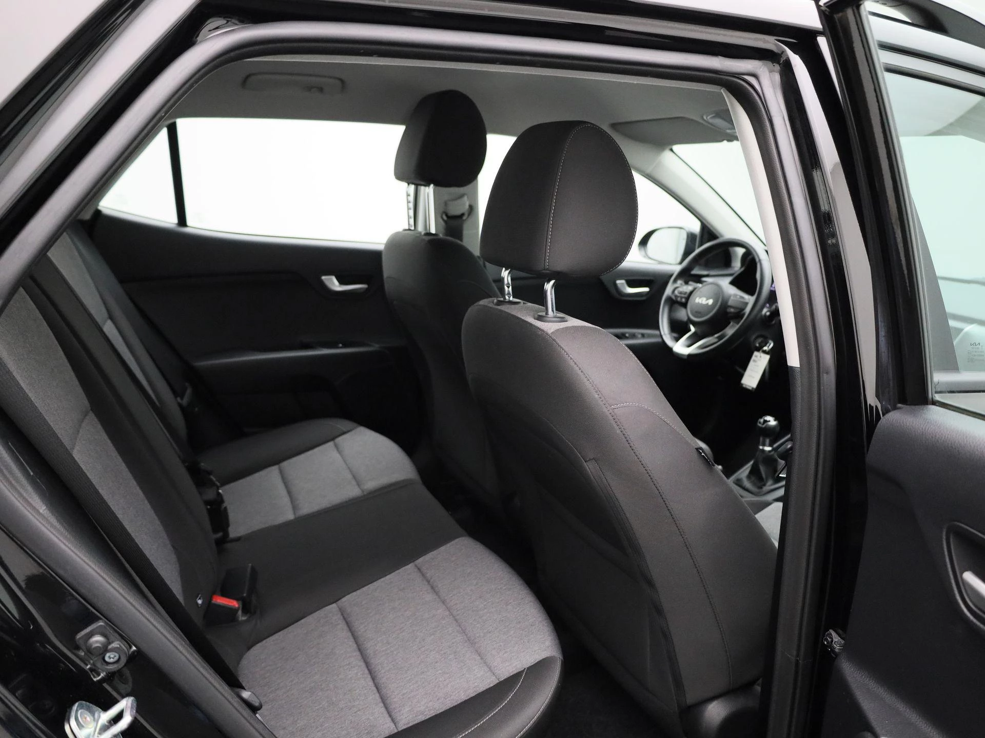 Kia-Stonic-image-30