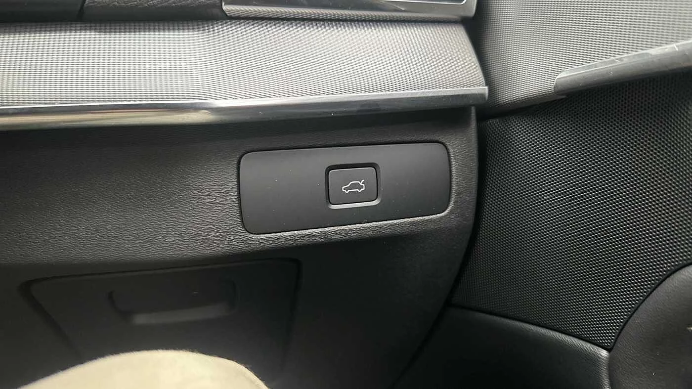 Volvo-XC90-image-27