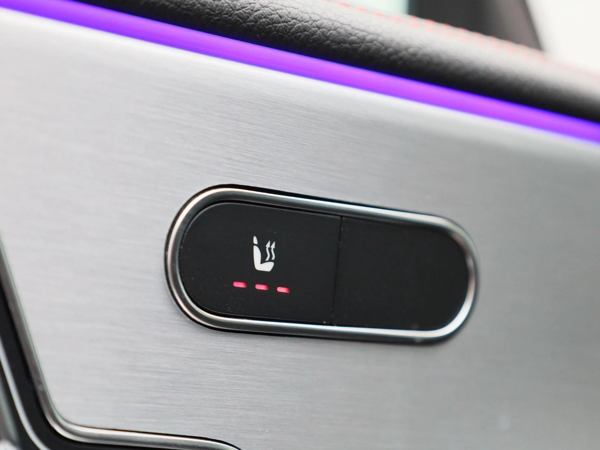Mercedes-Benz CLA 180 d AMG Line Shooting Brake + CARPLAY + PANO DAK + TREKHAAK + MEMORY SEATS +