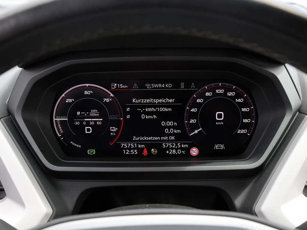 Audi-Q4 e-tron-image-16