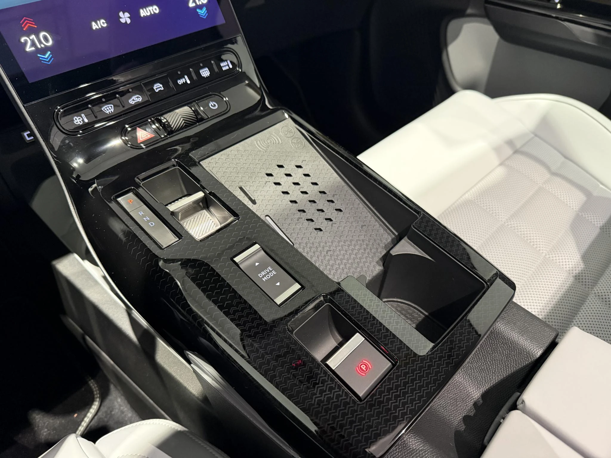 Citroën-C5 Aircross-image-23