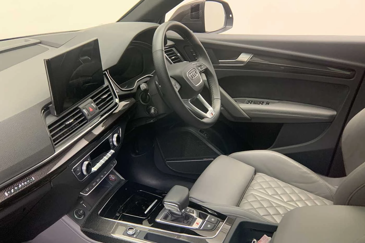 Audi-SQ5-image-11