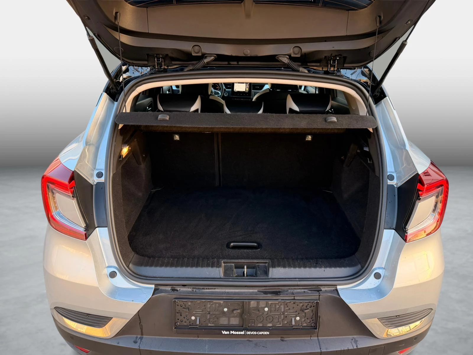 Renault-Captur-image-8