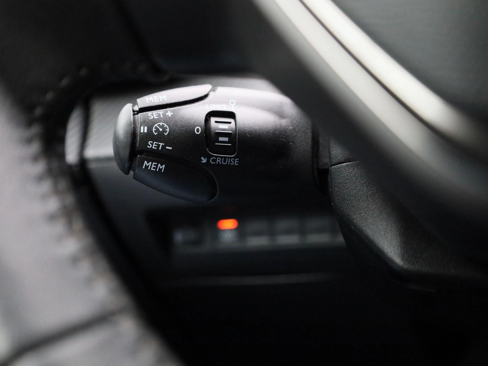 Peugeot 2008 - 21