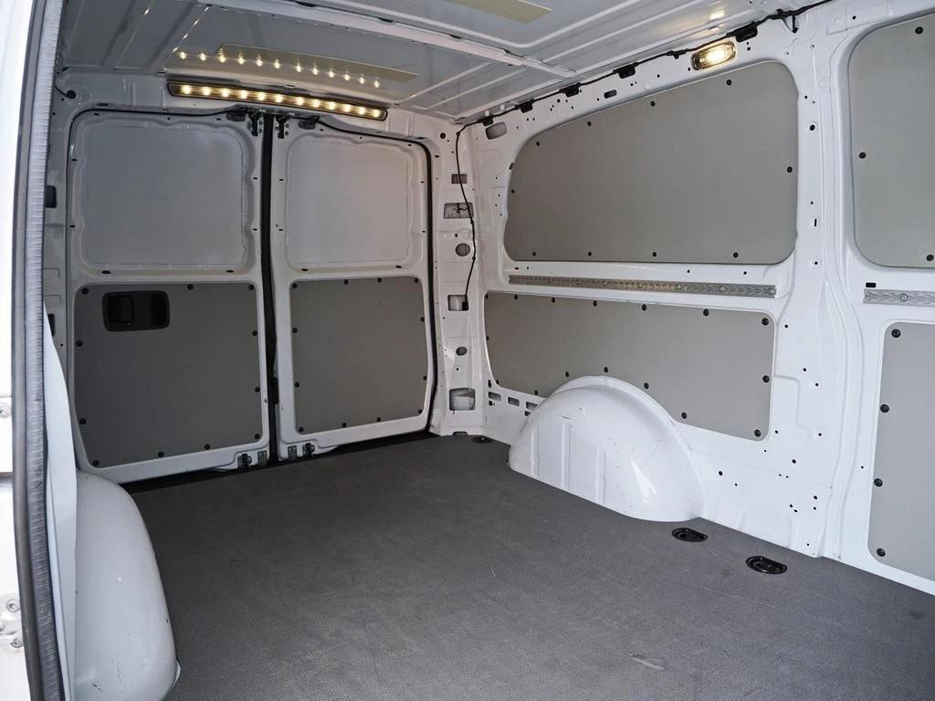 Mercedes-Benz-Vito 116-image-12