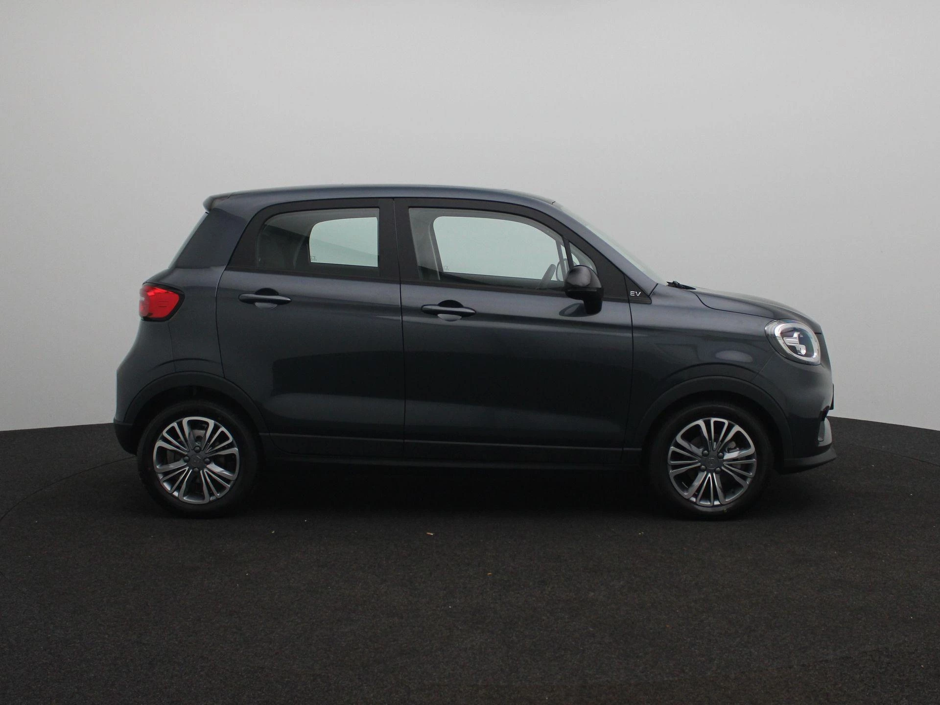 Leapmotor-T03-image-6