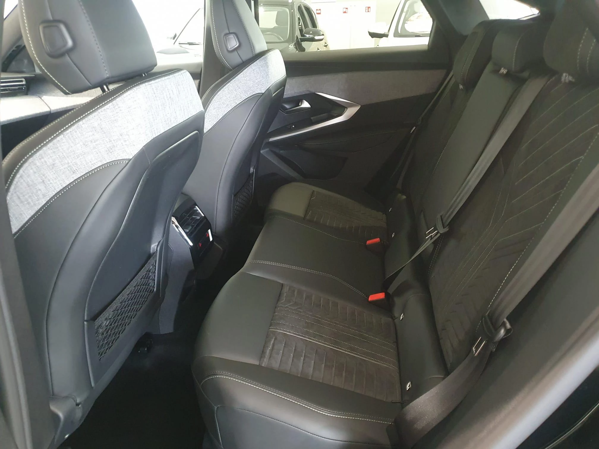 Peugeot-3008-image-25