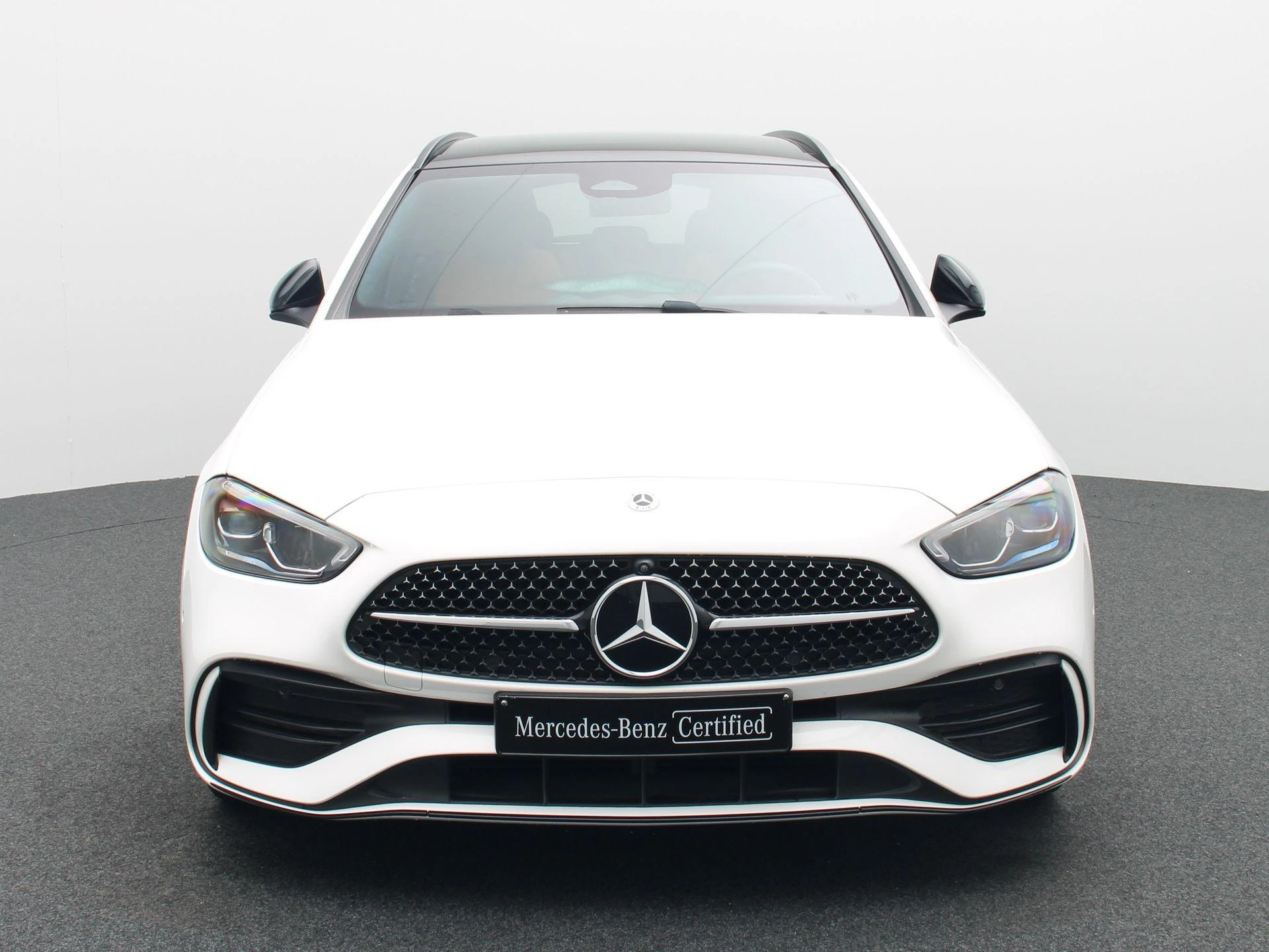 Mercedes-Benz-C-Klasse-image-2