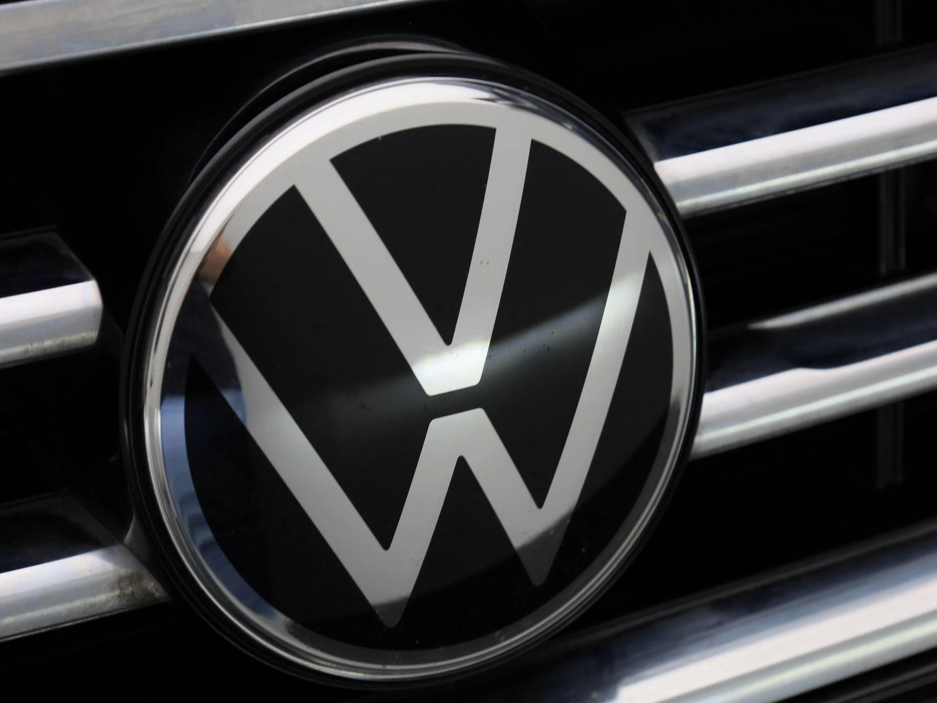 Volkswagen-Tiguan-image-35