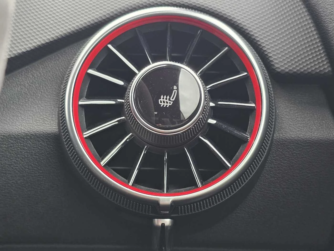 Audi-TT-image-35