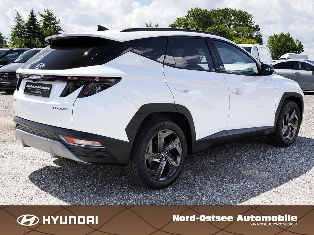 Hyundai Tucson 1.6 T-GDI ADVANTAGE 2WD SHZ LHZ NAVI LED