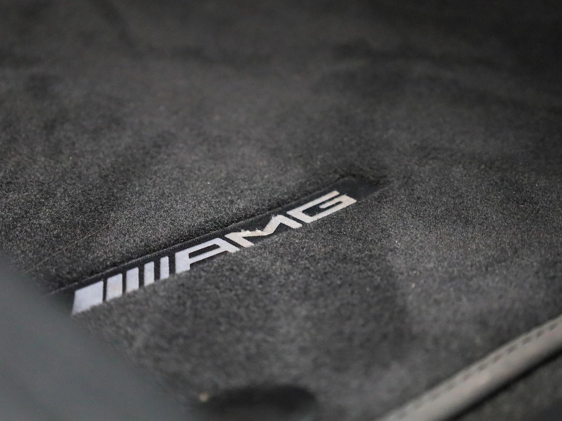 Mercedes-Benz-CLA-image-34