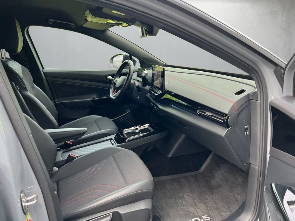 Volkswagen ID.5 GTX 220 kW 4Motion *SOH93%*Wärmepumpe*Navi*