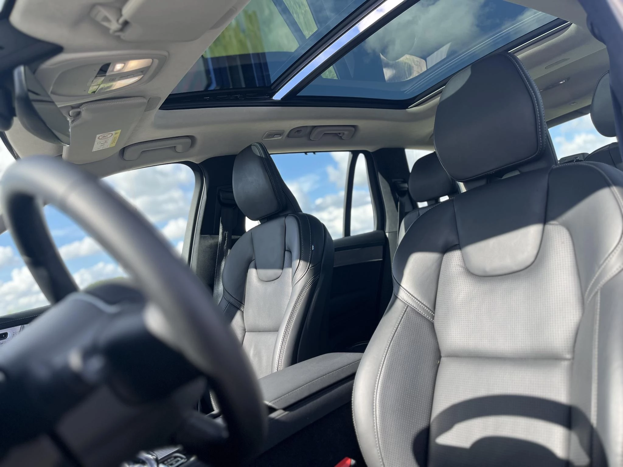 Volvo XC90 T8 Plug-in hybrid AWD Ultra Dark