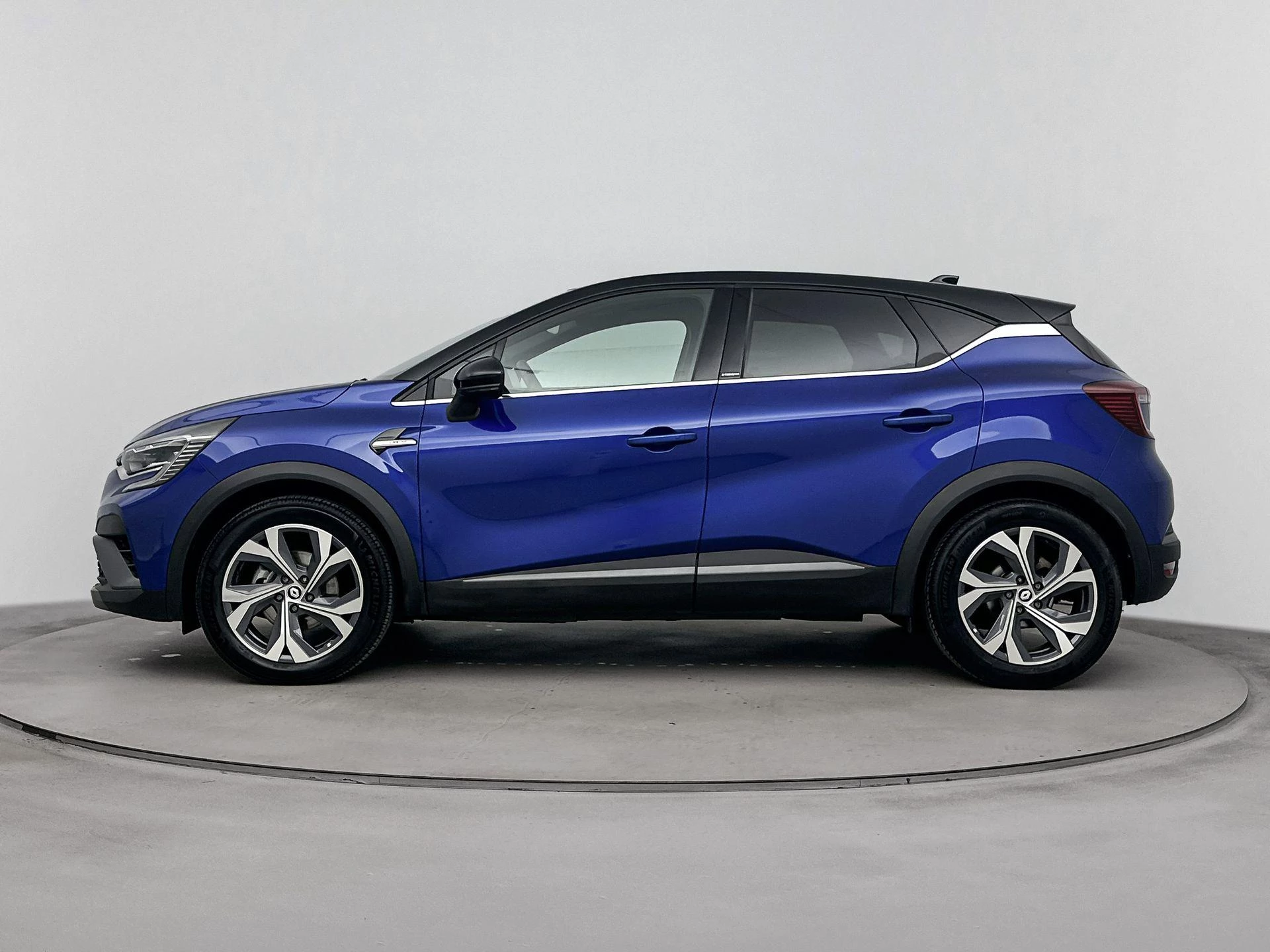 Renault Captur 1.6 E-Tech Hybrid 145Pk R.S. Line
