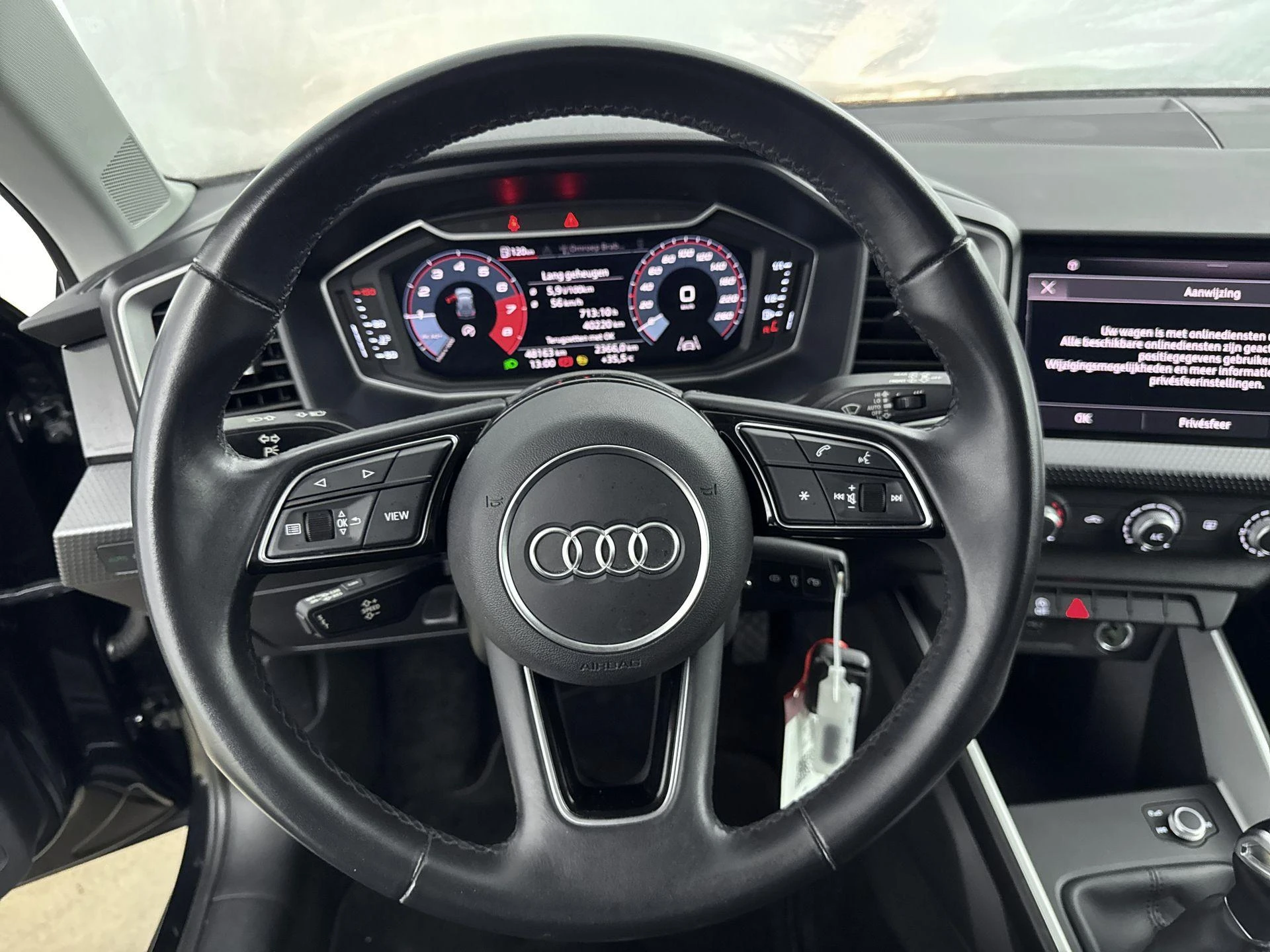 Audi-A1 Sportback-image-13