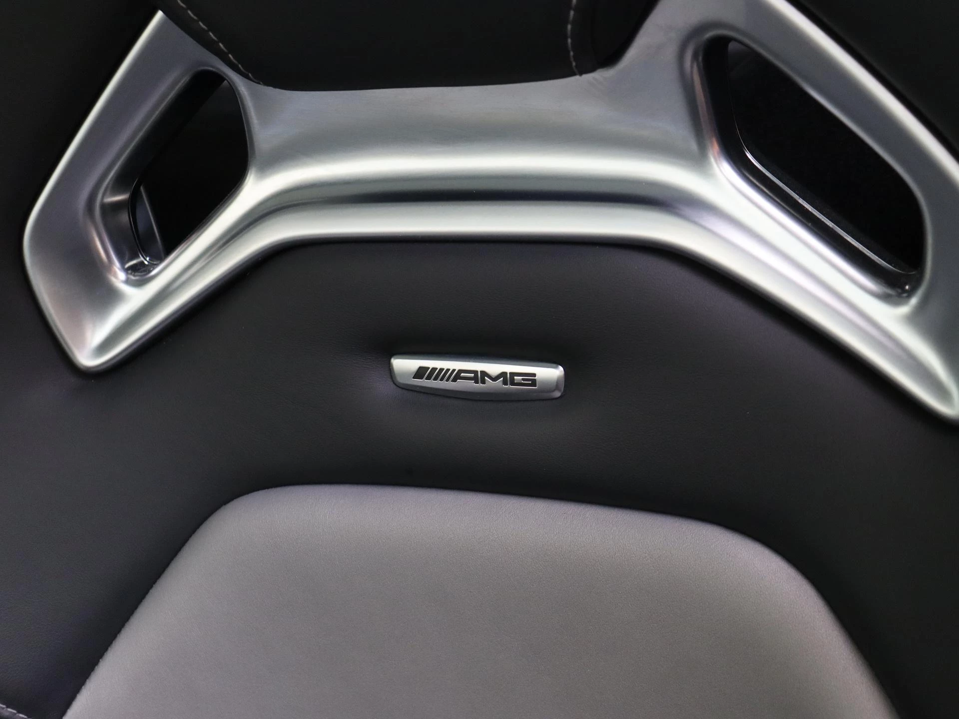 Mercedes-AMG-GT-image-15