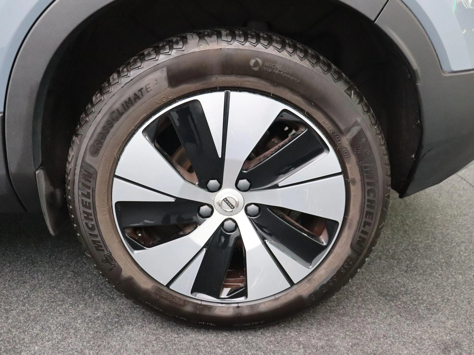 Volvo XC40 T4 PHEV PDC A | Cruise | LED