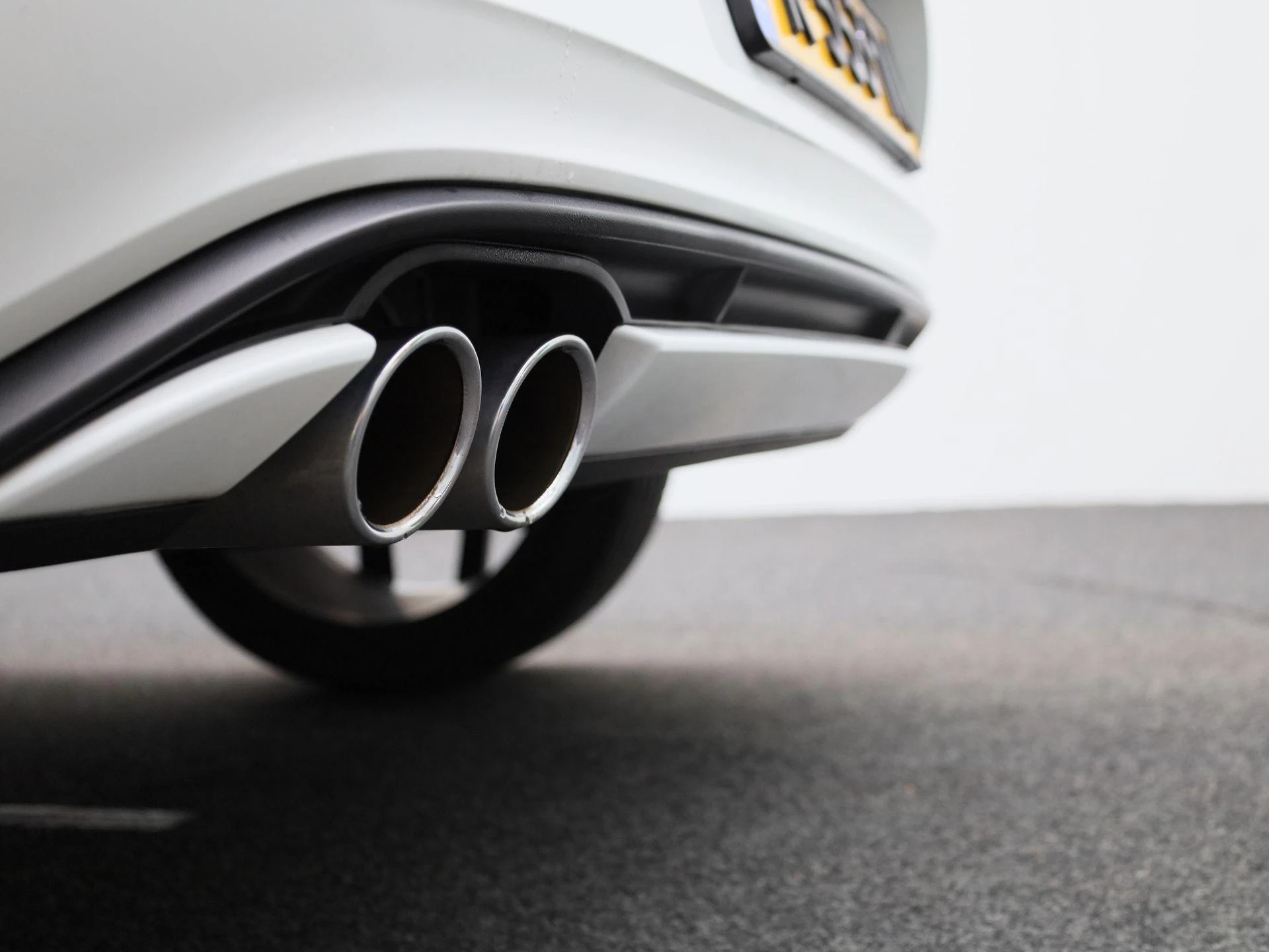 Volkswagen-Polo-image-52