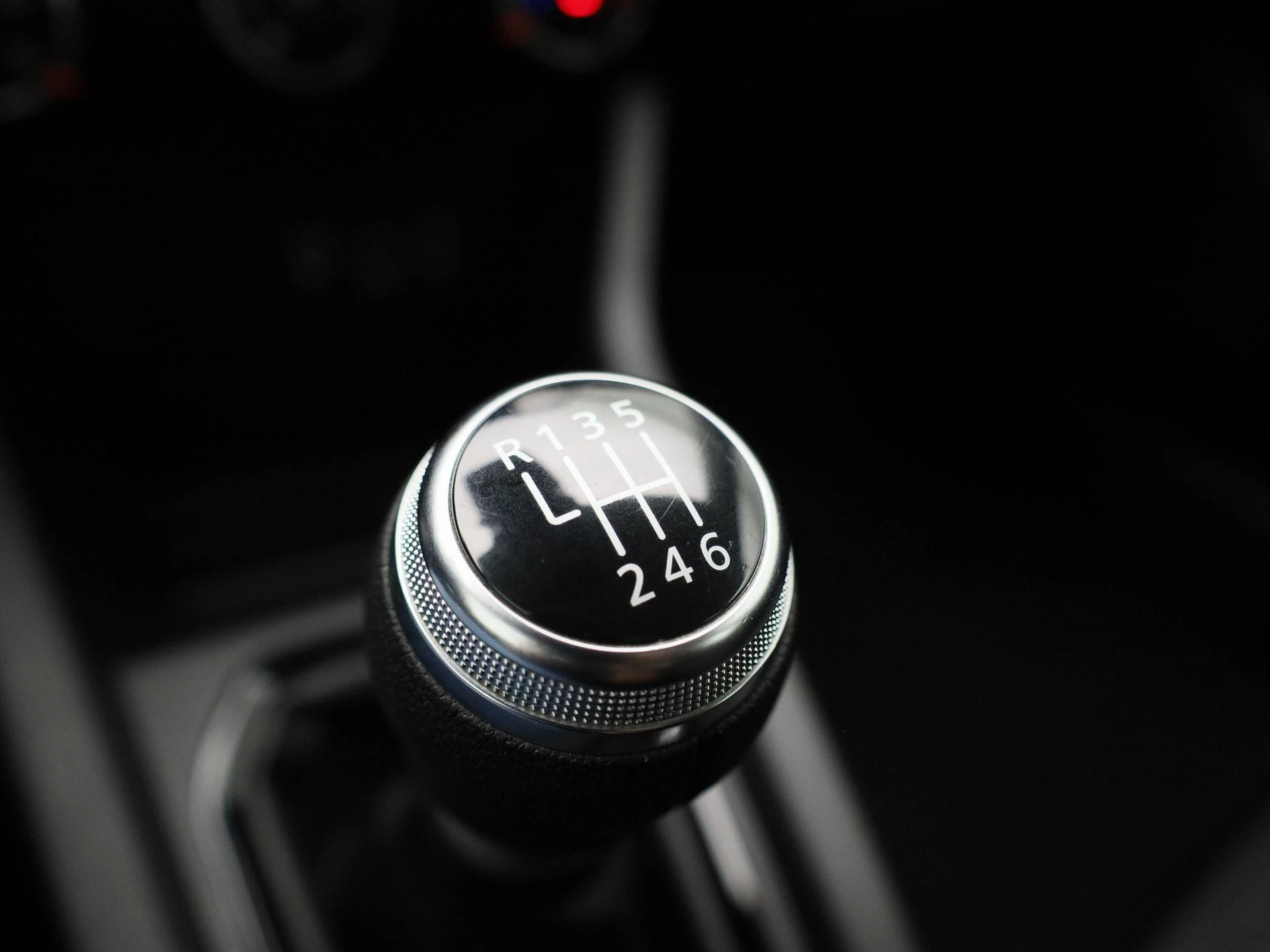 Renault-Clio-image-22