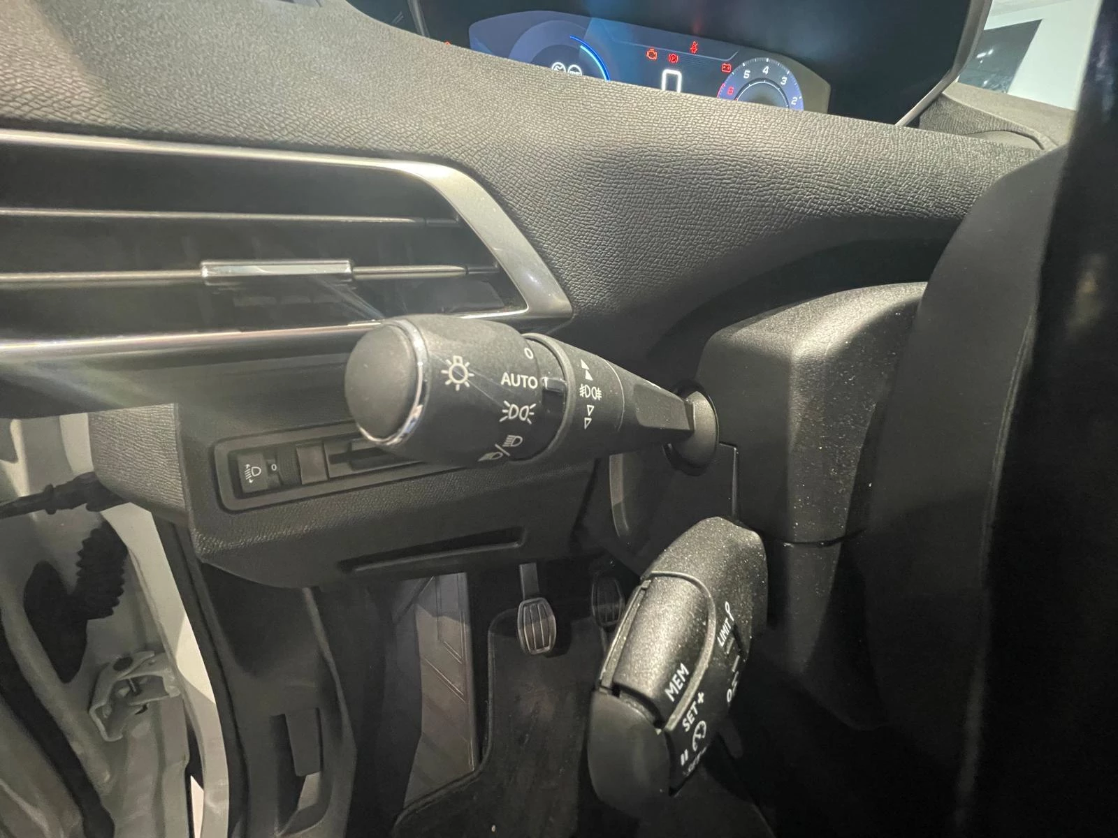 Peugeot 3008 1.2 PureTech 96kW S&S Allure