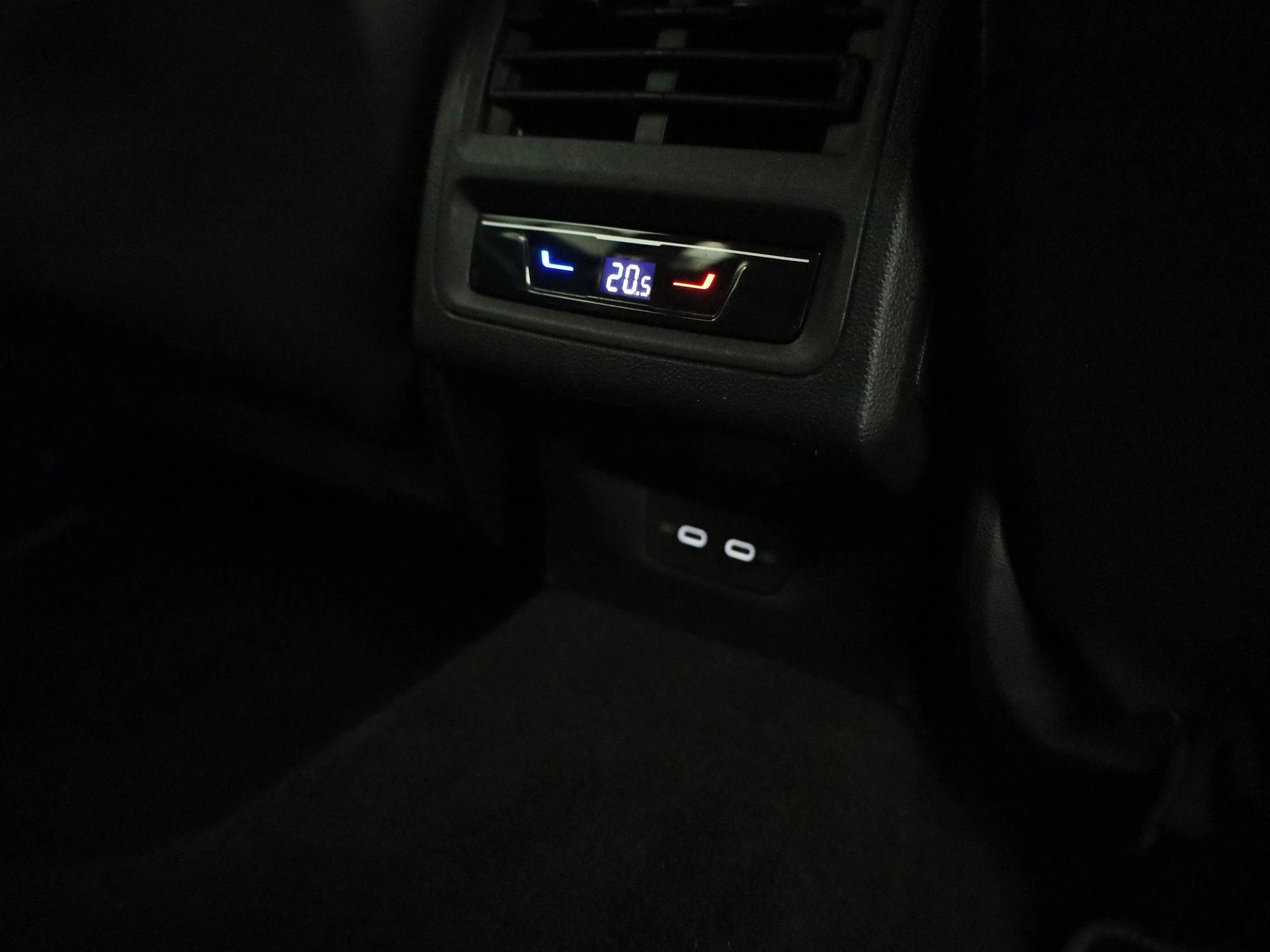 Volkswagen Golf Variant VIII 1.0 eTSI 81kW DSG Life