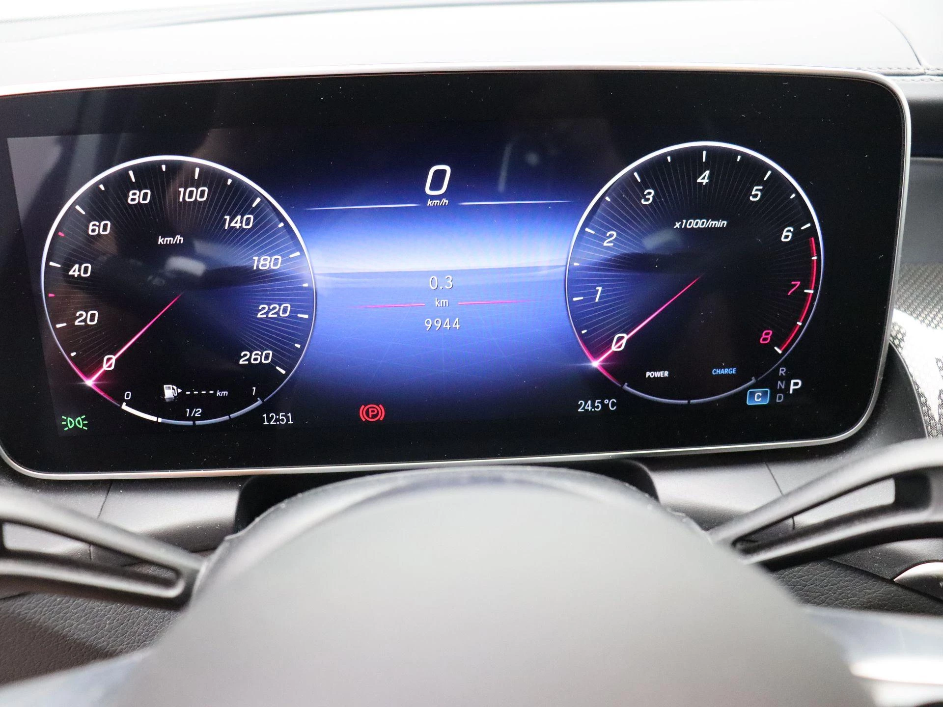 Mercedes-Benz-GLC-image-10
