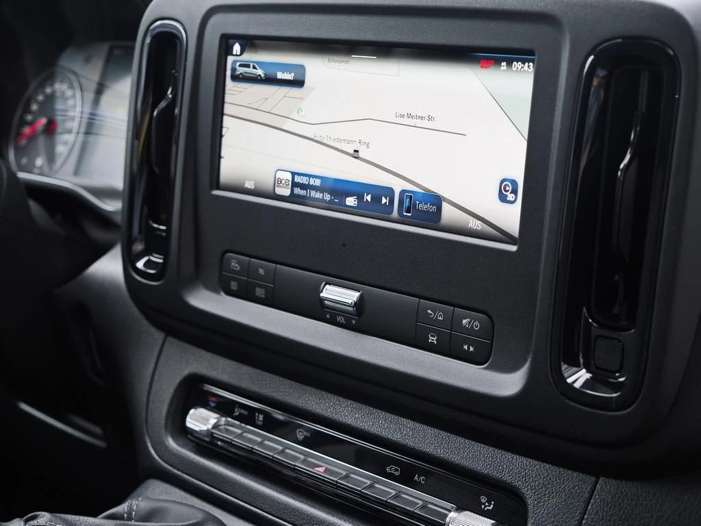Mercedes-Benz-Vito 116-image-8