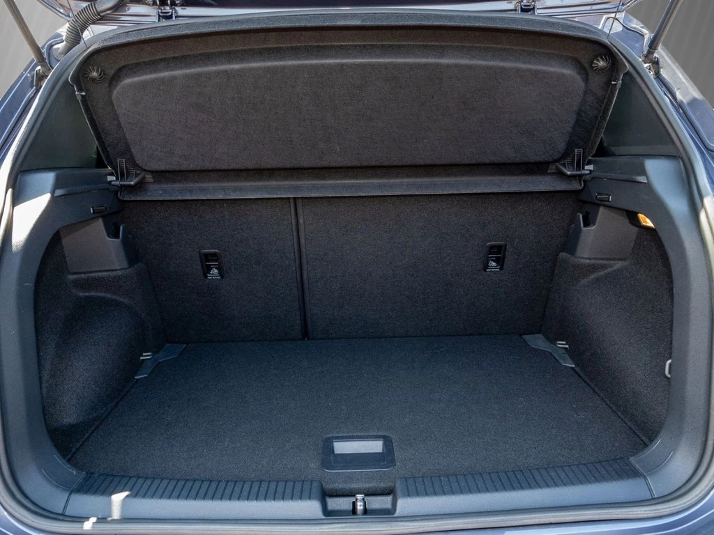 Volkswagen T-Cross 1.5 TSI DSG R-Line AHK, Rear-View