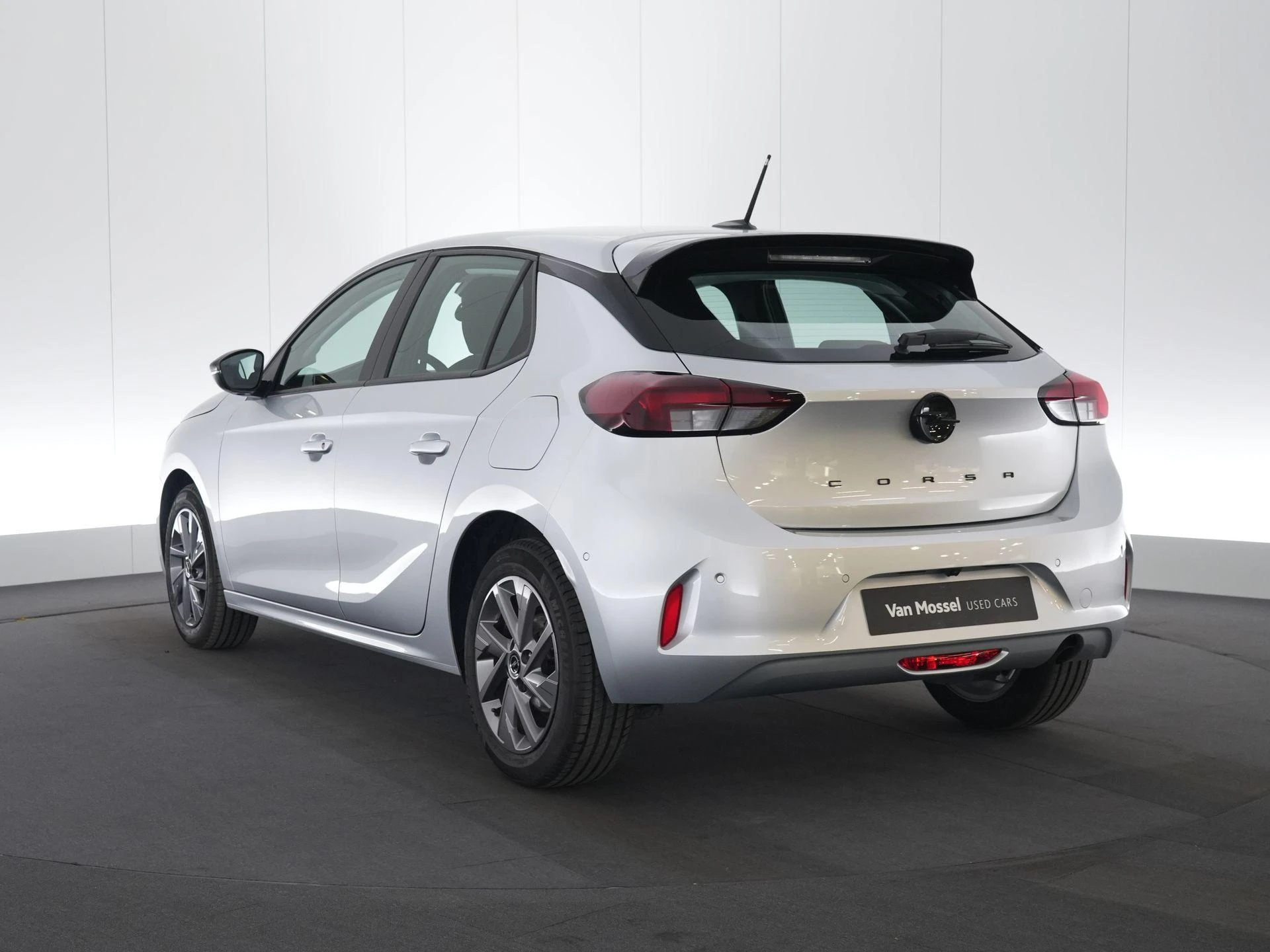Opel-Corsa-image-1