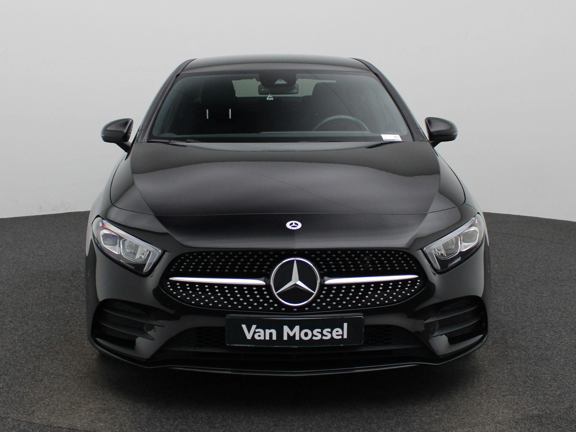 Mercedes-Benz-A-Klasse-image-3