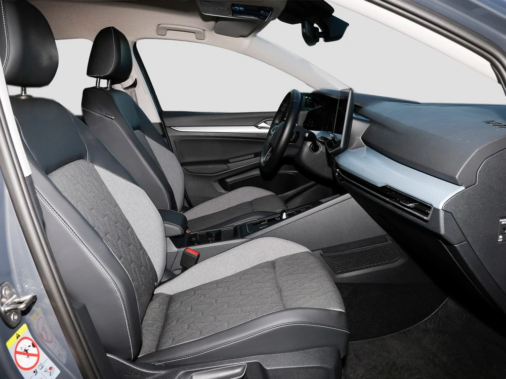 Volkswagen-Golf-image-6