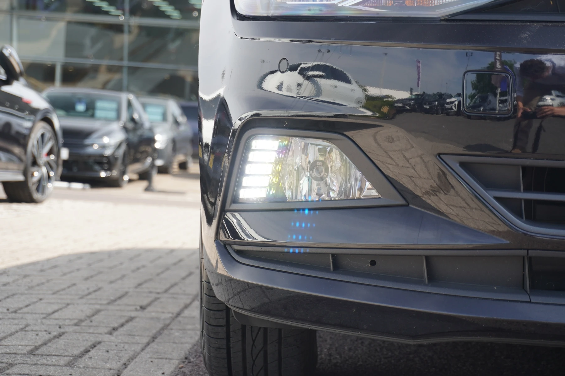 Volkswagen-Polo-image-34