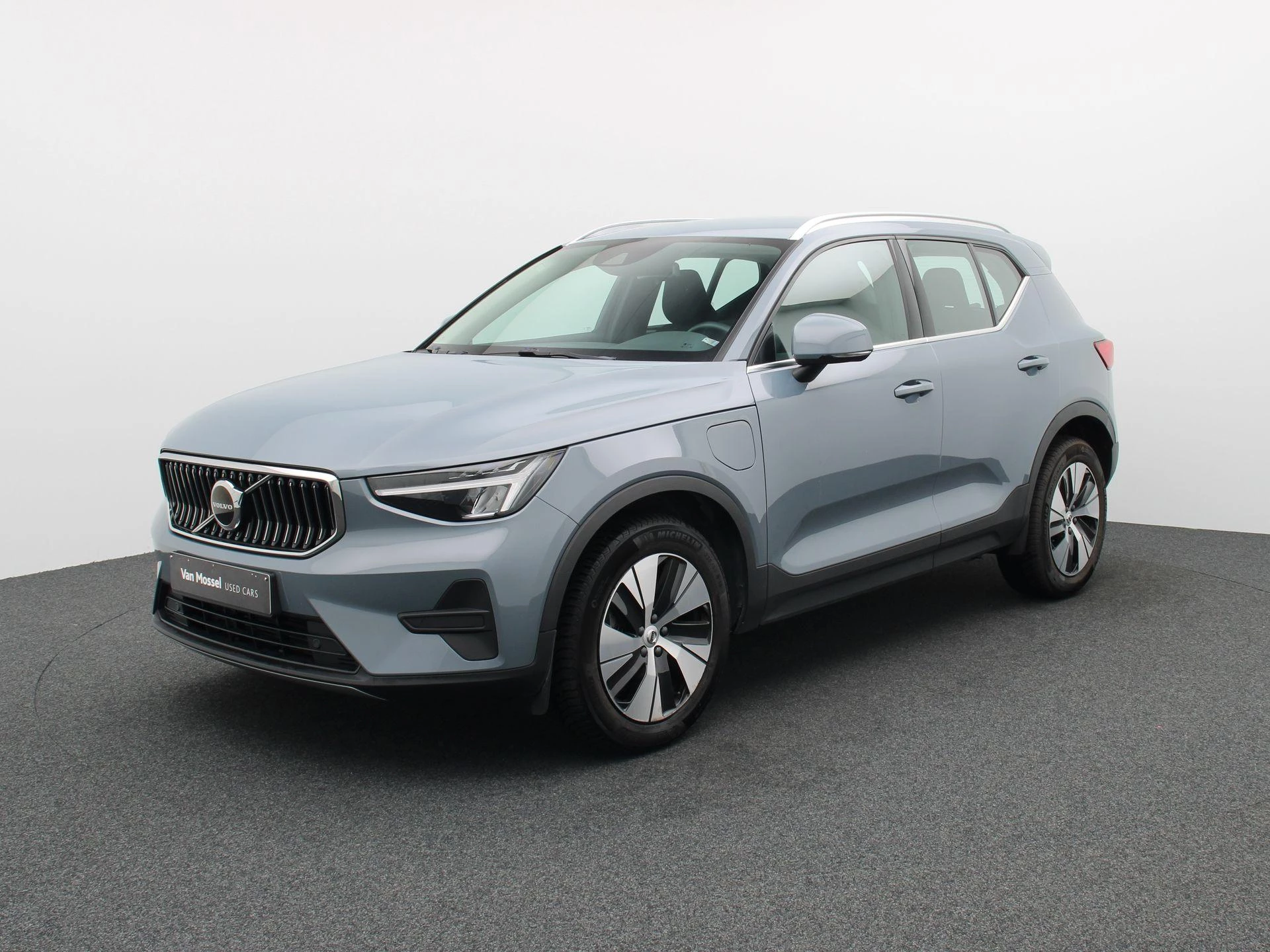 Volvo-XC40-image-0