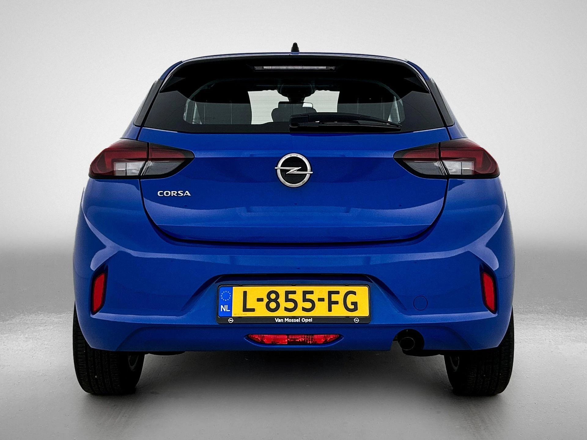 Opel-Corsa-image-2