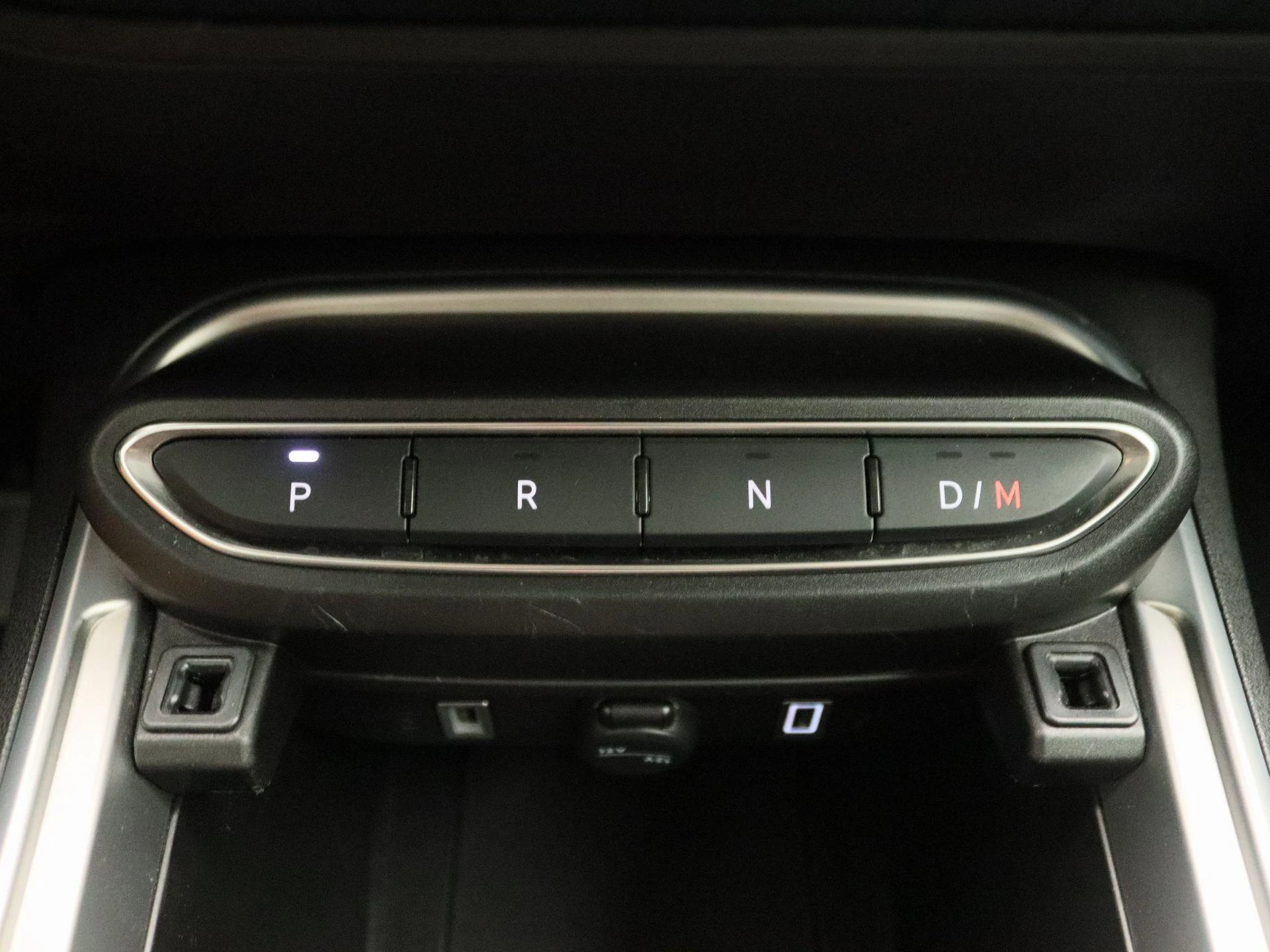 Jeep Avenger 1.2 e-Hybrid Altitude