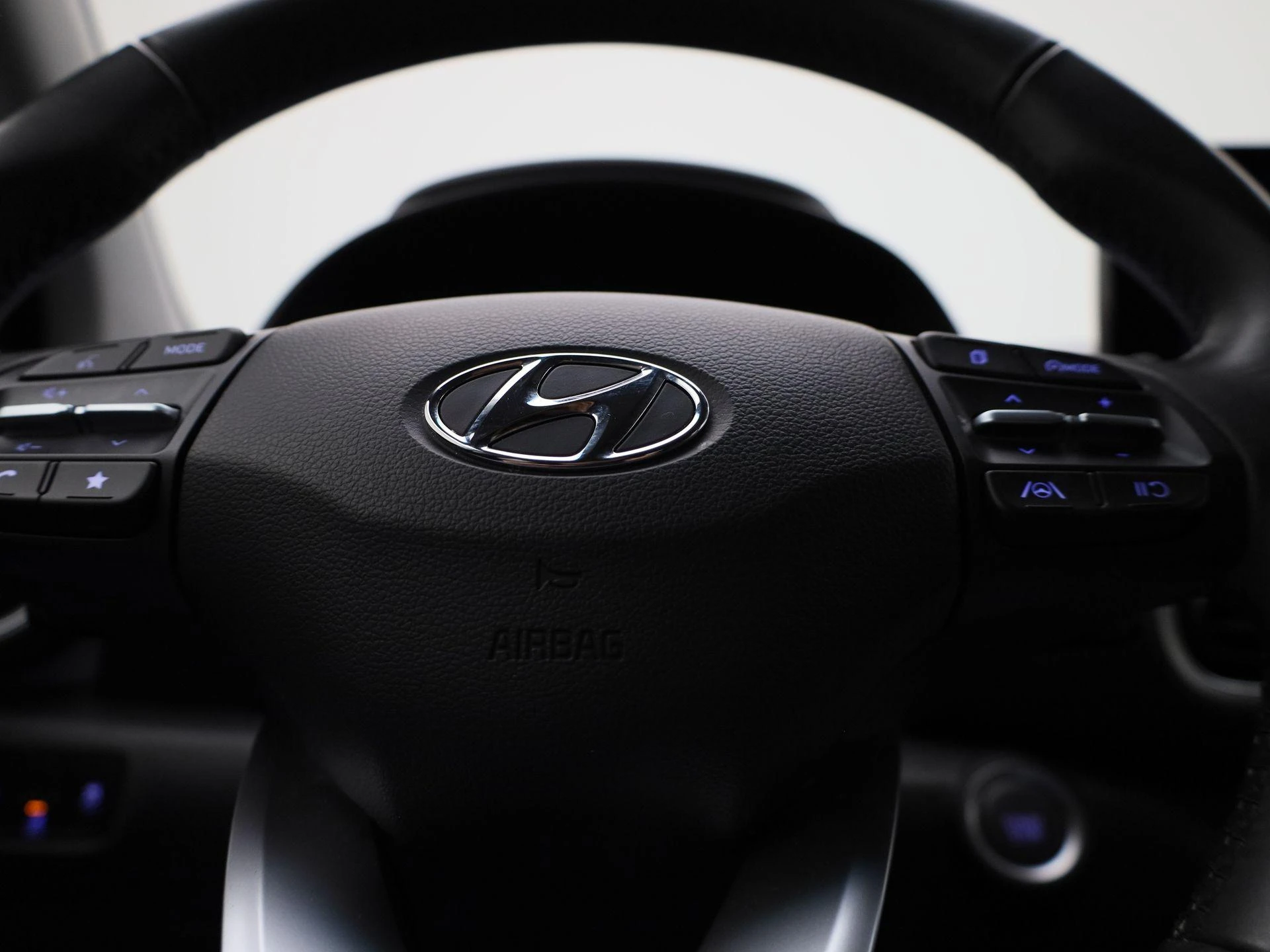 Hyundai-Kona-image-27