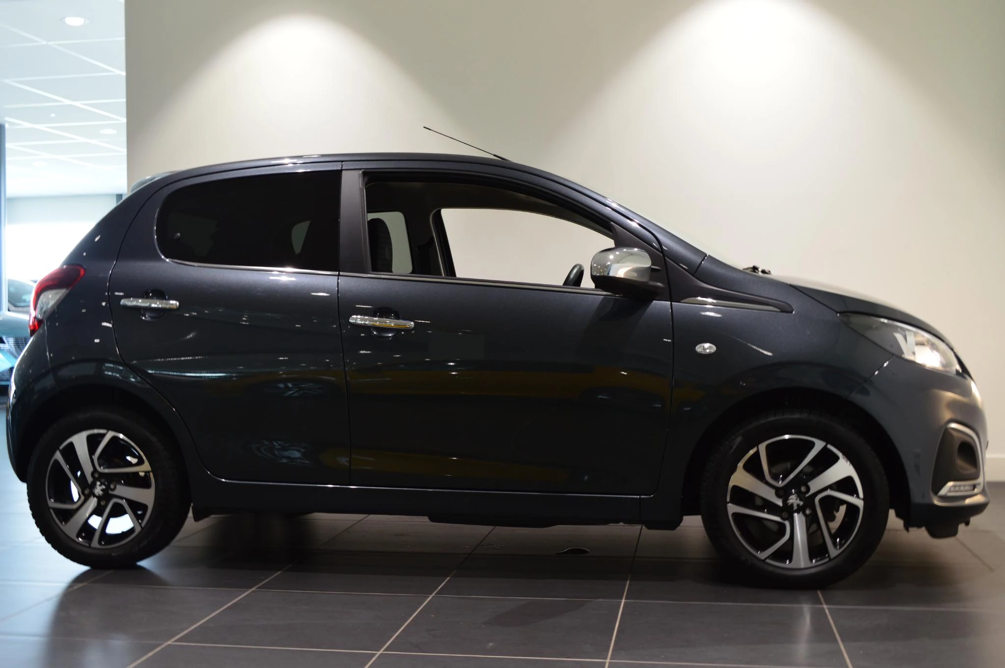 Peugeot-108-image-6