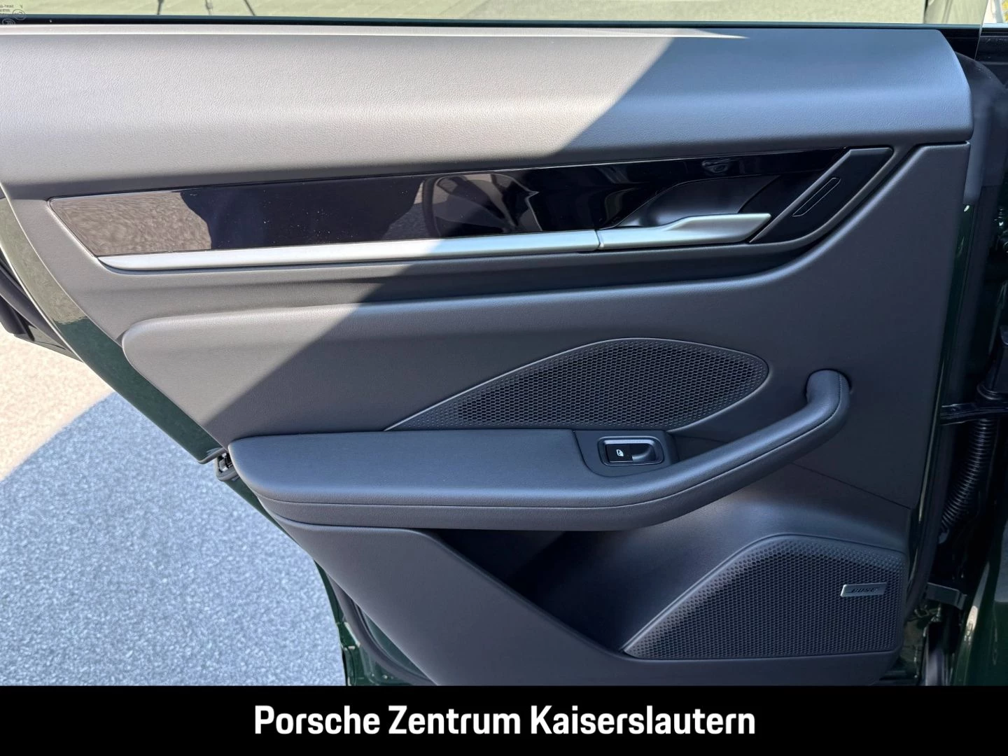Porsche Macan 4 Surround-View BOSE Luftfederung LED -