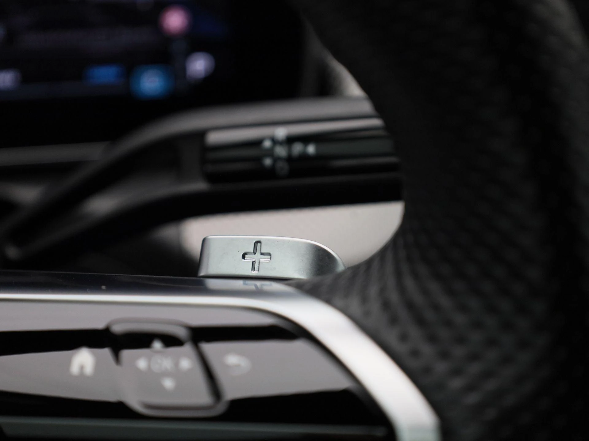 Mercedes-Benz-C-Klasse-image-26