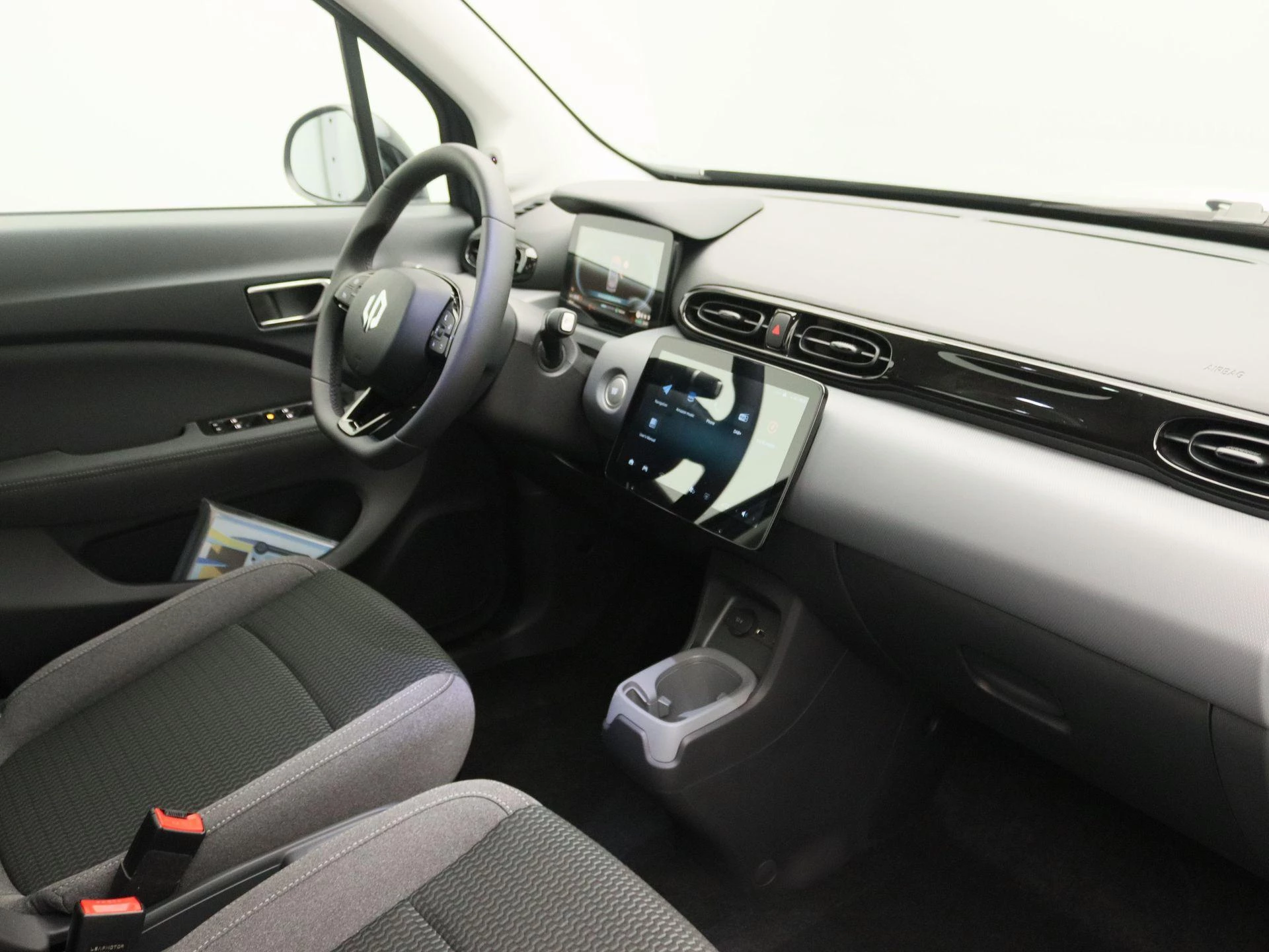 Leapmotor-T03-image-21