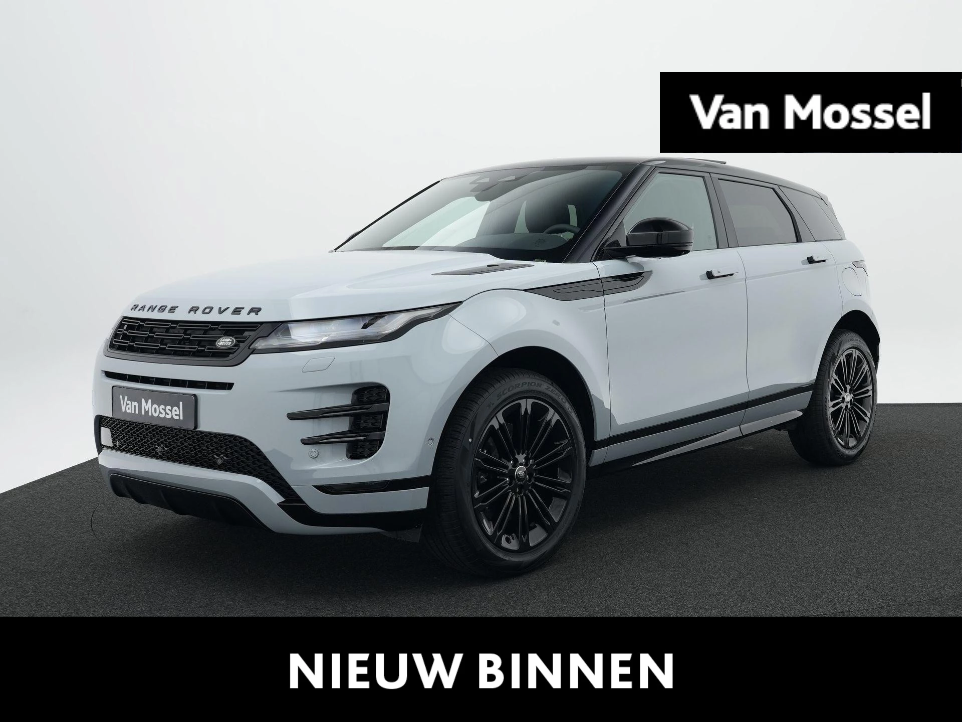 Land Rover-Range Rover Evoque-image-0