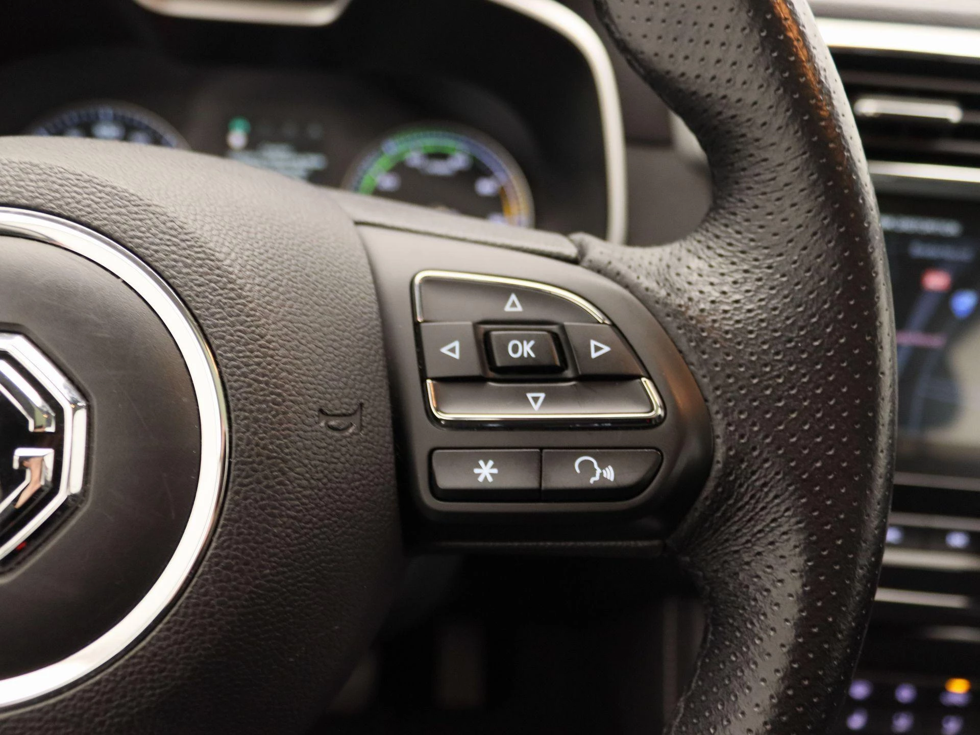 MG ZS EV Luxury 45 kWh