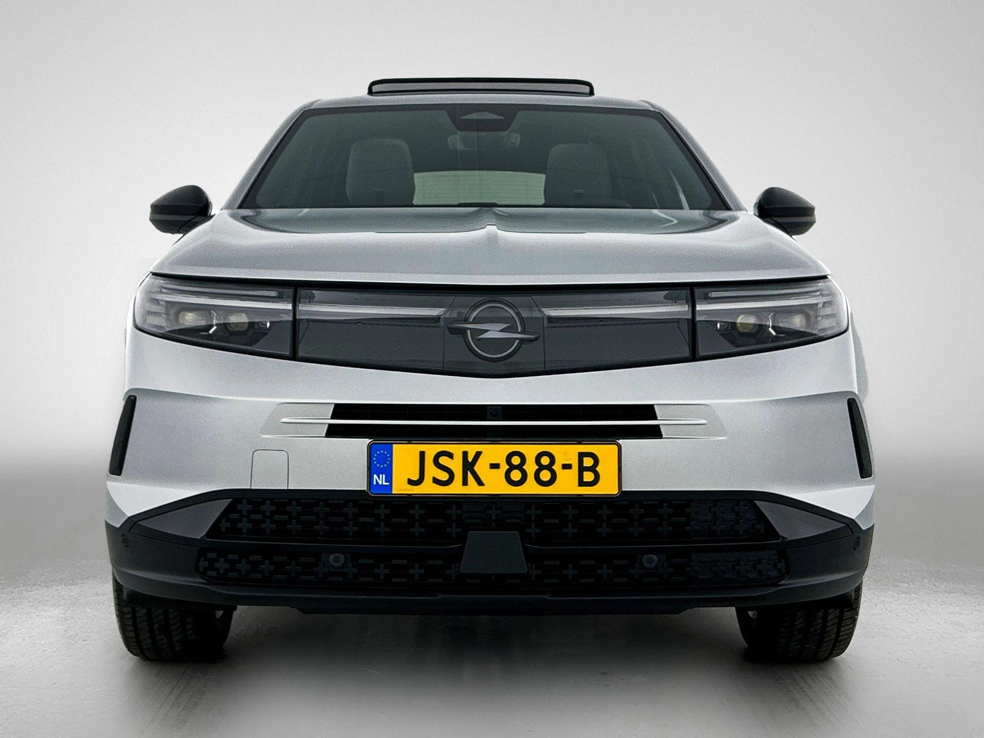 Opel-Grandland-image-4