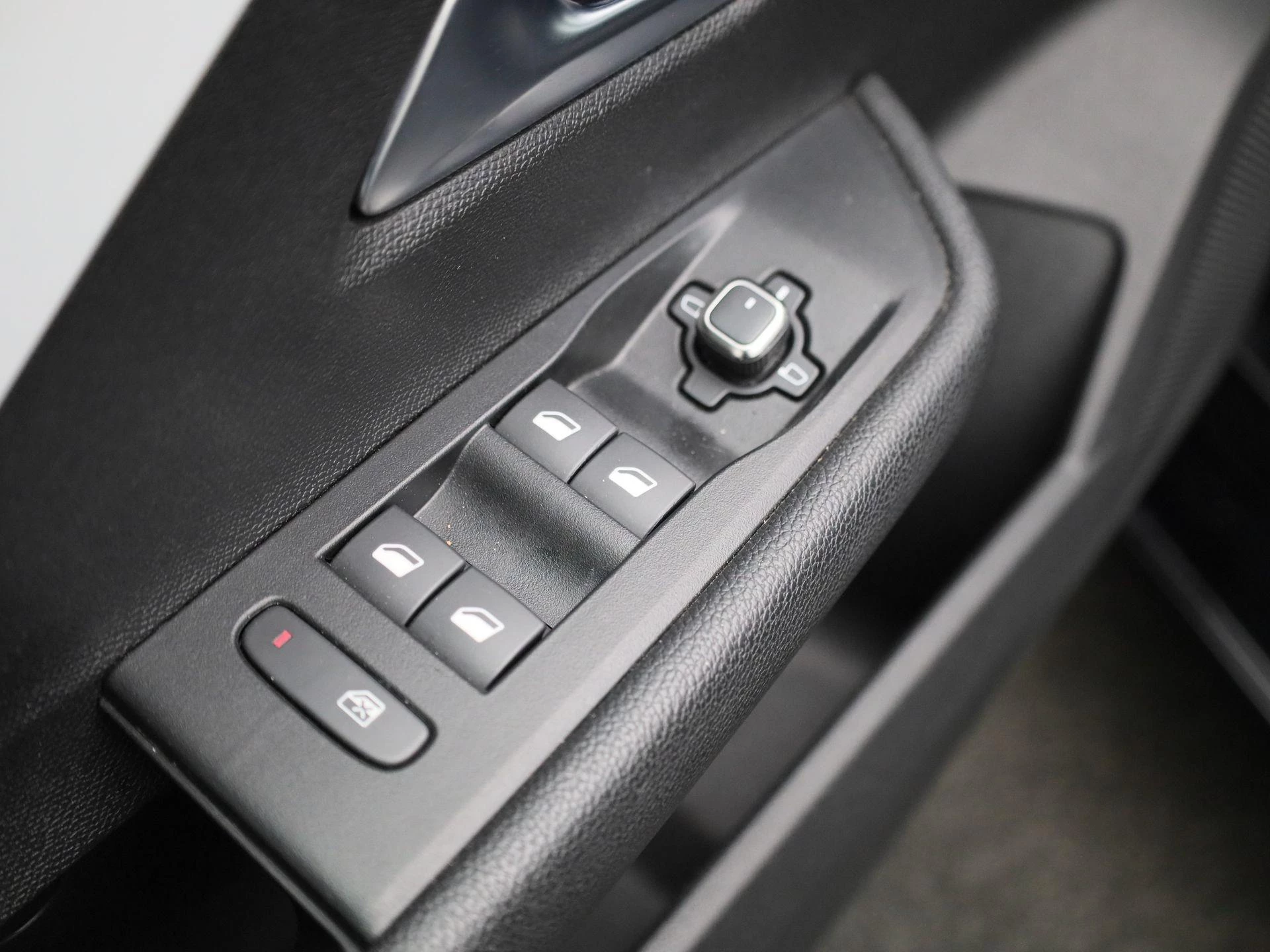 Opel-Astra-image-27