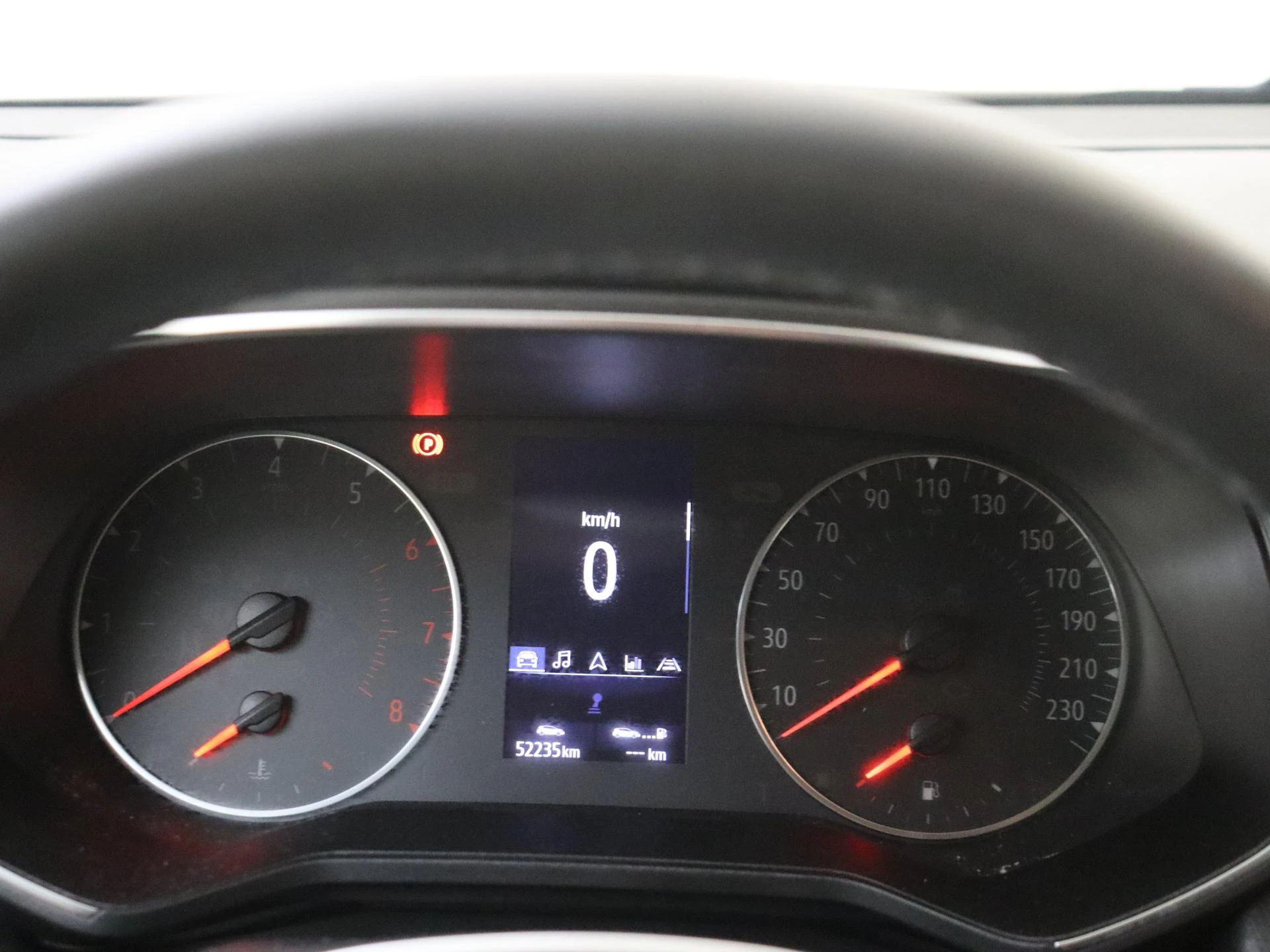 Renault-Clio-image-10
