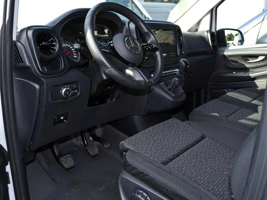 Mercedes-Benz-Vito 116-image-7